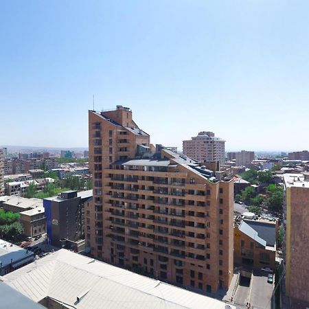 Stay Inn Apartments On Amiryan 26/4 Erivan Exterior foto