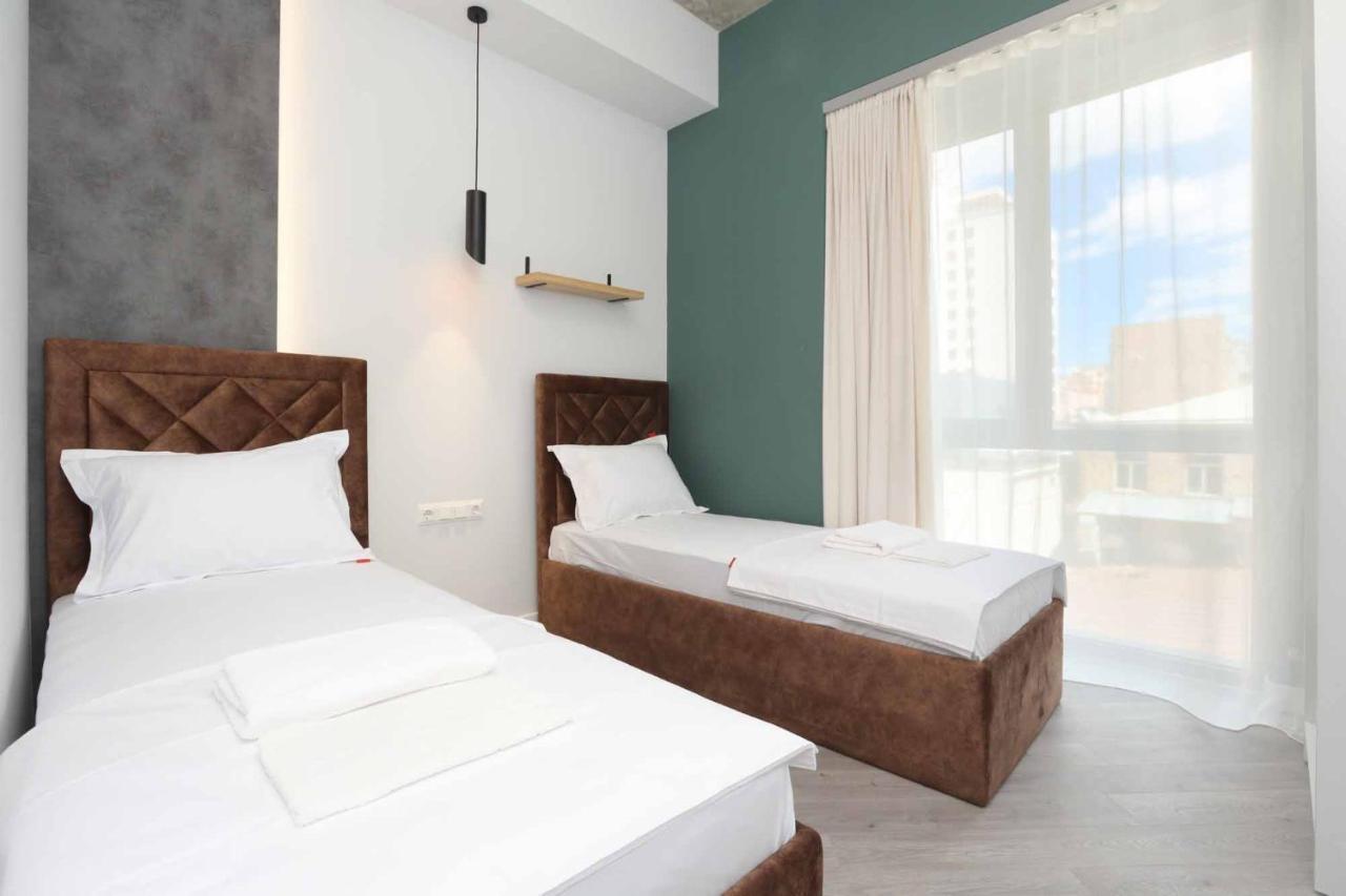 Stay Inn Apartments On Amiryan 26/4 Erivan Exterior foto