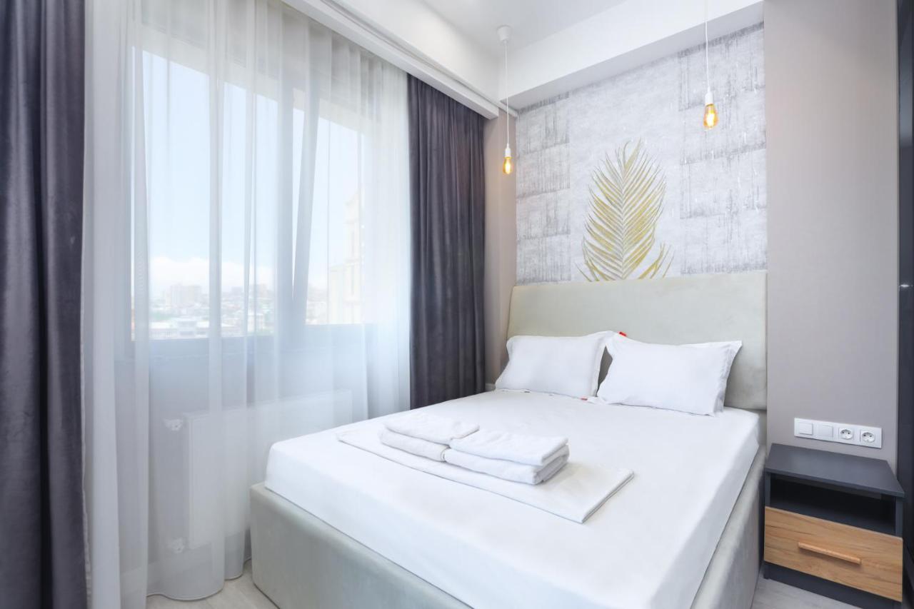 Stay Inn Apartments On Amiryan 26/4 Erivan Exterior foto