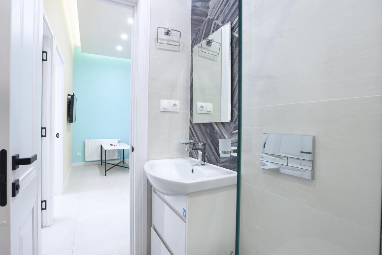 Stay Inn Apartments On Amiryan 26/4 Erivan Exterior foto