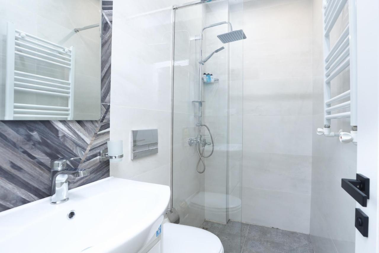 Stay Inn Apartments On Amiryan 26/4 Erivan Exterior foto